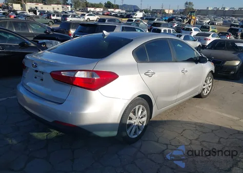 2015 Kia Forte Lx из США, поврежденный, VIN KNAFX4A65F5276988